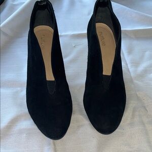 Nurture by Lamaze Women's Elegant Black Booties